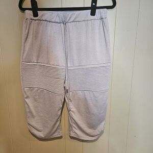 Women’s Light Gray Moto Capri Joggers | Size XL, Stretch